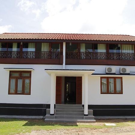 Acquabey Surf Villa Матара Екстериор снимка